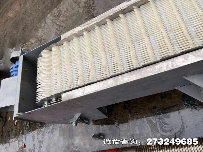 永城回转耙齿式清污机